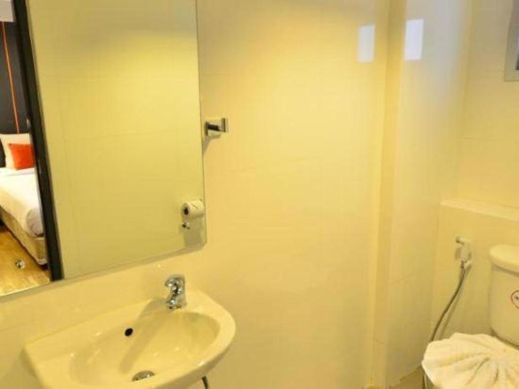 H2 Hotel