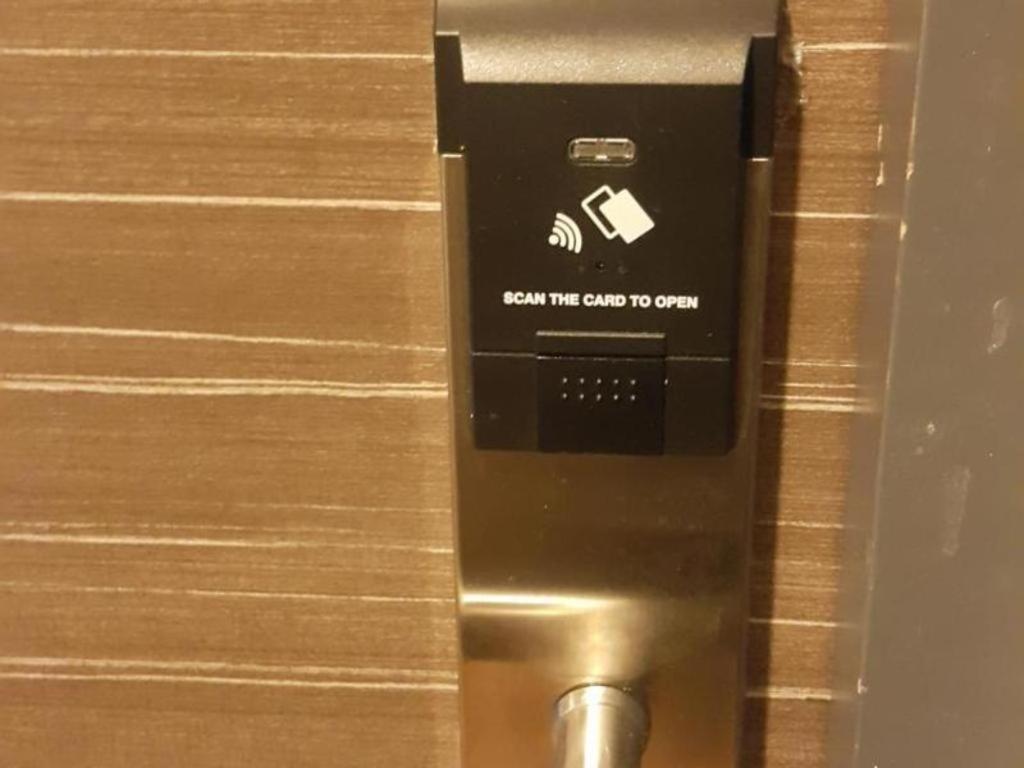 Hotel H2