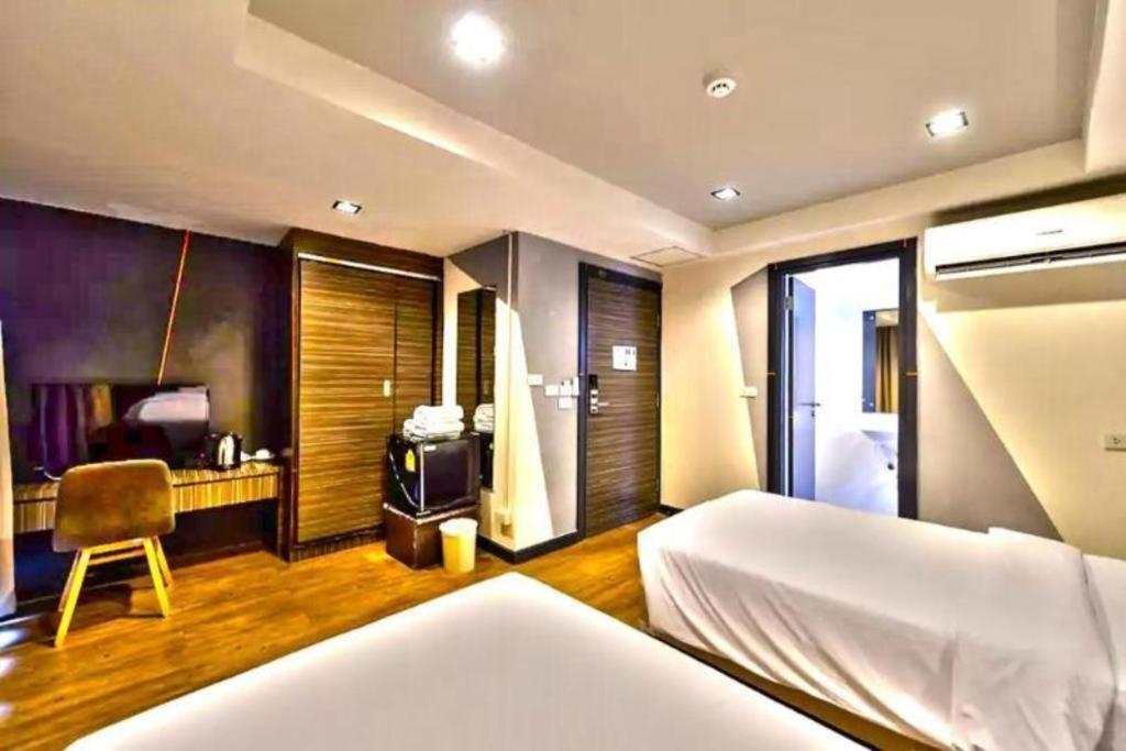 H2 Hotel 3*