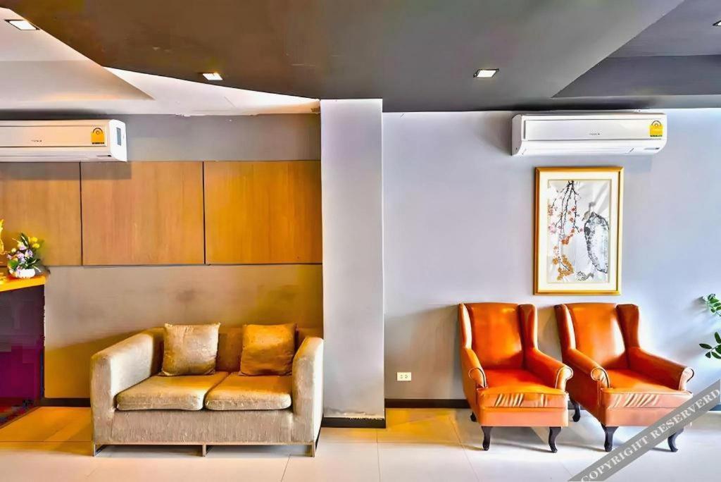 Hotel H2